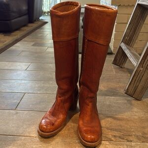 Vintage Frye Boots - Size 7.5
